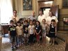 Bambini della scuola d'infanzia San Benedetto in visita nell'ufficio del sindaco Tagliani