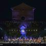 Notte Rosa a Ferrara 2025, musica in Certosa con un doppio concerto all'alba e al tramonto. Il Castello Estense si illumina per celebrare il Capodanno dell'Estate