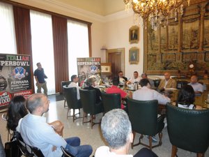 conferenza stampa superbowl 2013