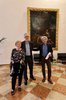 Da sin Giuberti, Toffanello e Gulinelli, sullo sfondo le due opere attribuite a Cignani, al centro, e Cavedone, a sinistra, 2