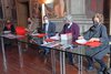 Présentation du programme de la conférence : de gauche Daniela Cappagli, Angelo Andreotti directeur Istituto Gramsci Nicola Alessandrini, ass.  Marco Gulinelli et Anna Quarzi (photo FVecch)