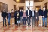 L'assessore all'Ambiente Alessandro Balboni con i rappresentanti delle associazioni culturali per la firma del protocollo come gruppo ULG per eventi sostenibili (fotoFVecch)