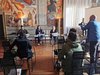 L'assessore Cristina Coletti (a centro) tra Milena Maltoni e Simonetta Botti di Cidas alla conferenza stampa di presentazione del progetto (foto GioM)