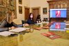 Campagna contro le truffe agli anziani: pillole informative a cura dell'assessorato alle Politiche sociali. Nella foto l'assessore Cristina con Alessandra Genesini e Elisa NavaroColetti (fotoFVecch)