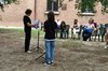 Letture nel giardino della biblioteca a Palazzo Paradiso di Ferrara con "Albero delle storie" - da pag FB Associazione Circi Ferrara