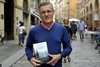 Autori a corte 2017: Valerio Varesi con il libro "Lo stato di ebbrezza"