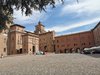 Castello Estense a Ferrara collegato a Palazzo Municipale dalla via Coperta - foto GioM