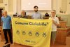 Consiglio Comunale del 27 giugno 2022: consegna riconoscimento Fiab con assessore Alessandro Balboni (foto FVecchiatini)