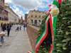 Corso Martiri della libertà a Ferrara con la corona per il 25 aprile 2025-04-25 foto GioM