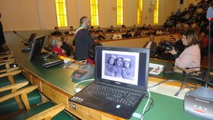 Ass. Maisto con Andra Bucci all'incontro con le scuole di Ferrara