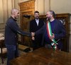 luca rambaldi_riconoscimento targa sindaco prefetto