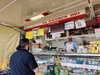 Il sindaco Alan Fabbri al primo appuntamento del Mercato settimanale di Cona - Ferrara, martedì 30 giugno 2020 (foto MLecci)