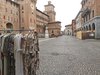 Mercato del venerdì in corso Martiri della libertà