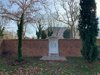 Monumento ai caduti dell'incursione aerea in via Rampari San Paolo, a Ferrara