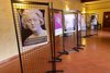 La mostra "Un'immagine per pensare" - Corridoio davanti sala Arengo, Comune di Ferrara