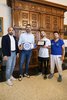 Il pugile Dario Sapone con l'assessore Francesco Carità,  l'allenatore Roberto Croce e Matteo Gemini di Moreno Goup sponsor - foto FVecchiatini