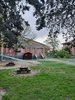 Scuola primaria Tumiati - retro con orto da Istituzione scuola - aprile 2021
