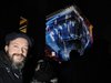 Il sindaco Alan Fabbri allo spettacolo di videomapping su Palazzo Diamanti