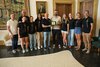 La squadra San Pio X di volley femminile neo promossa accolta da assessore Francesco Carità - Comune di Ferrara (foto FVecch)