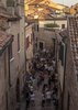 Aperitivo in strada in via Zemola, a Ferrara